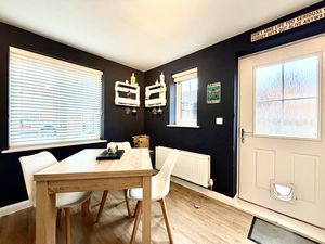 Dining Area- click for photo gallery